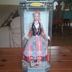 Polish "Dolls Of The World" Collector Barbie